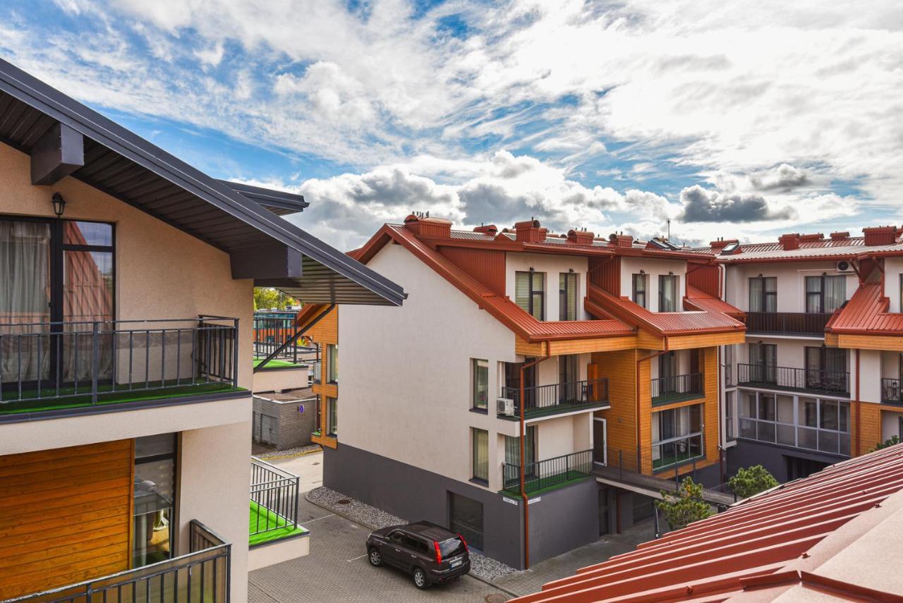 Grey Red Apartments Паланга Екстериор снимка