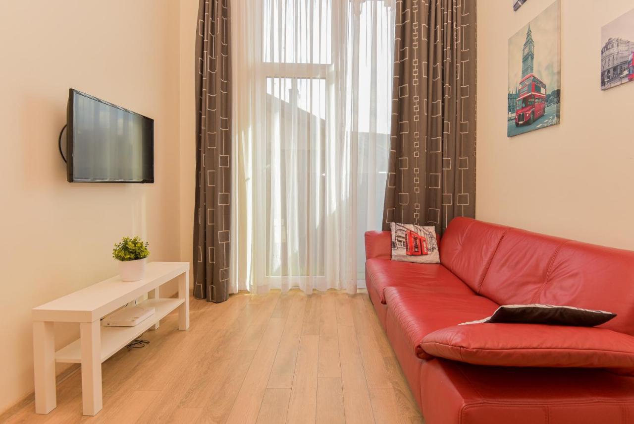 Grey Red Apartments Паланга Екстериор снимка